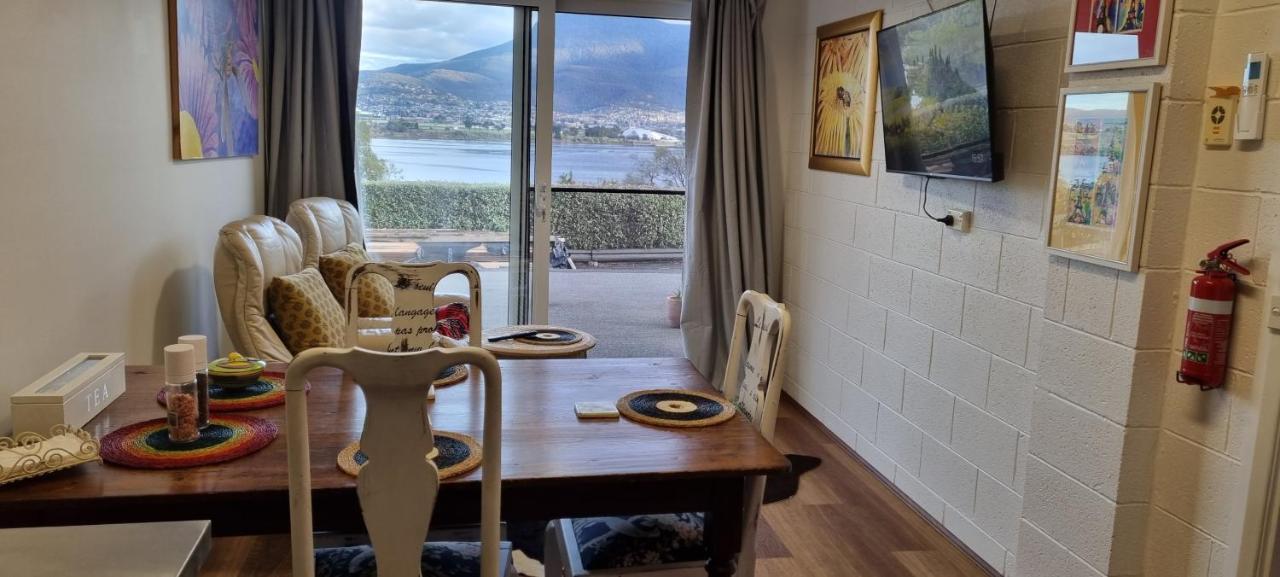 Waterfront Abode - 2 Bedrooms Hobart Esterno foto
